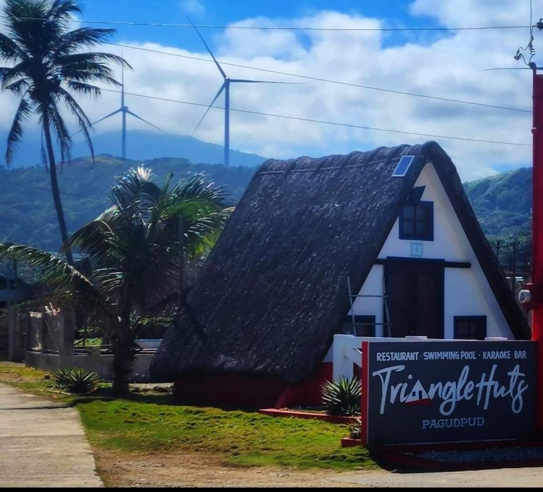 Triangle Huts Hotel Pagudpud Buitenkant foto