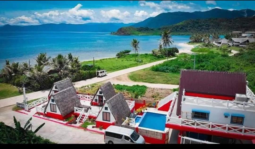 Triangle Huts Hotel Pagudpud Buitenkant foto